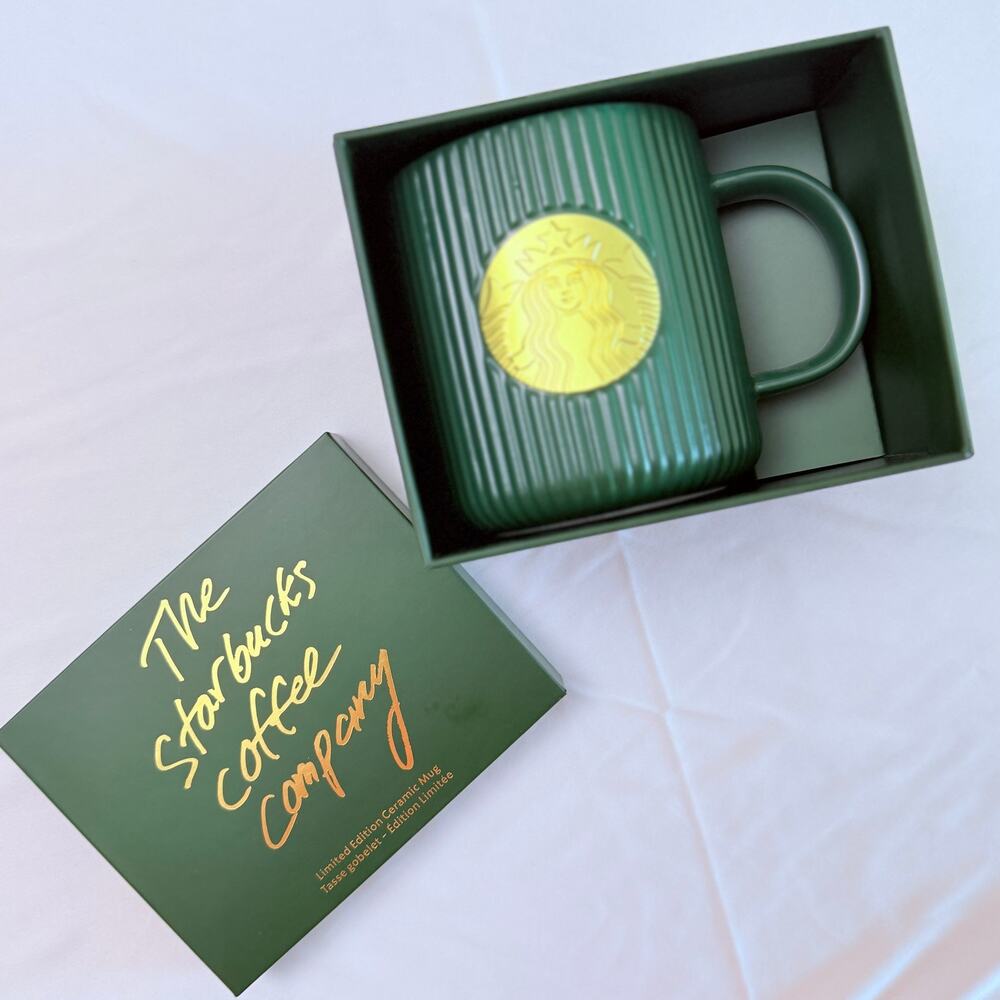 NIB Starbucks Limited Edition Green & Gold Ribbed Siren 14oz Ceramic Coffee Cup